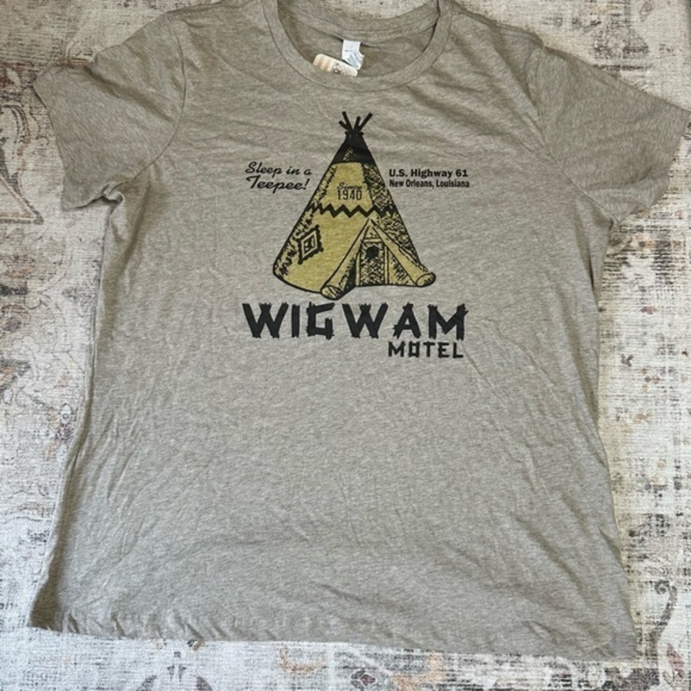 Wigwam Motel Graphic Tee